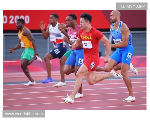 体育史上的今天致敬传奇的诞生